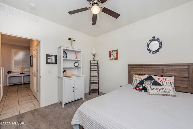 9553 S Miller Flats Drive, Tucson, AZ 85747