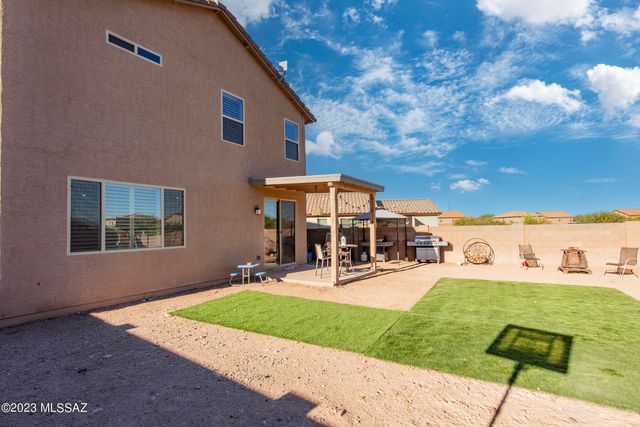 9553 S Miller Flats Drive, Tucson, AZ 85747