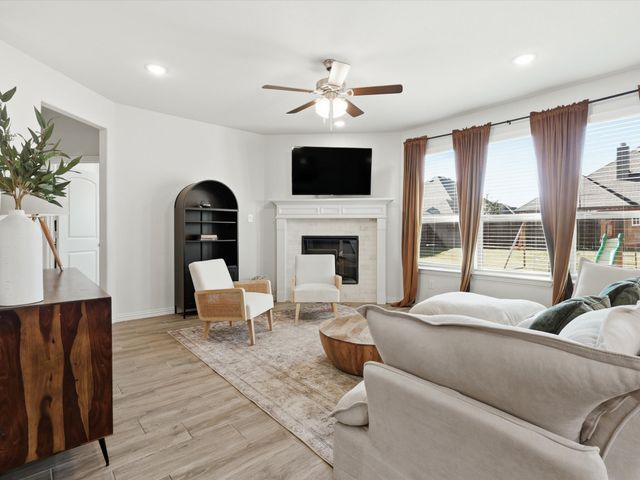 1013 WILDWOOD Drive, Joshua, TX 76058