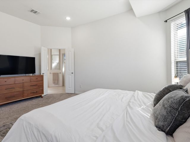 1013 WILDWOOD Drive, Joshua, TX 76058