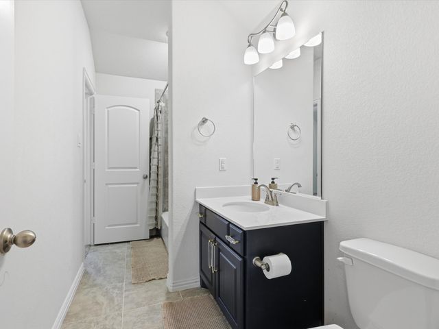 1013 WILDWOOD Drive, Joshua, TX 76058