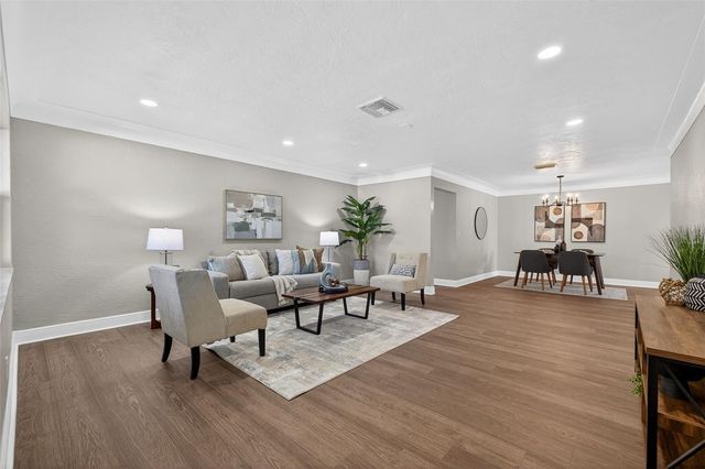 13690 87TH PLACE N, Seminole, FL 33776