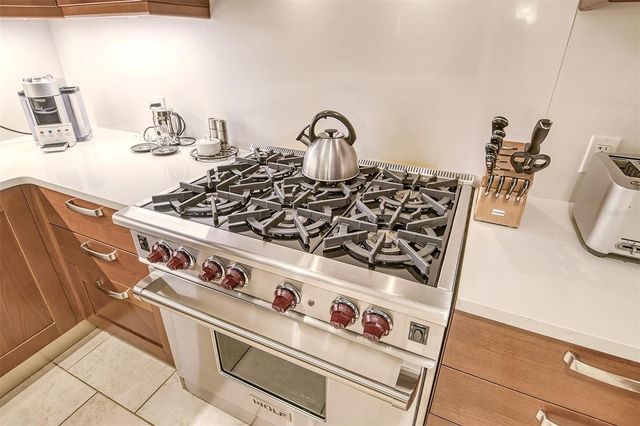 915 SEASIDE DRIVE 504, Weeks 6-7, Sarasota, FL 34242