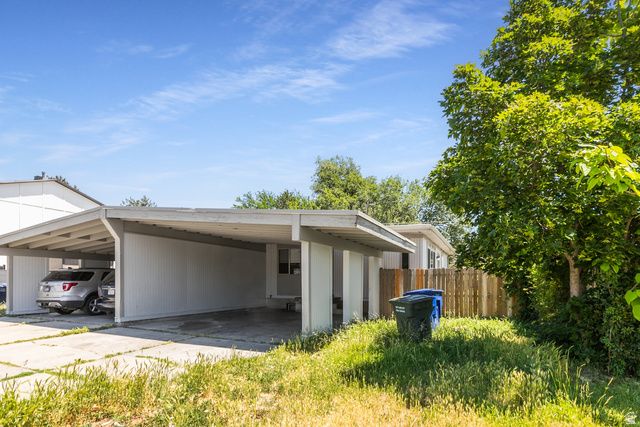 1446 N MANDALAY RD, Salt Lake City, UT 84116