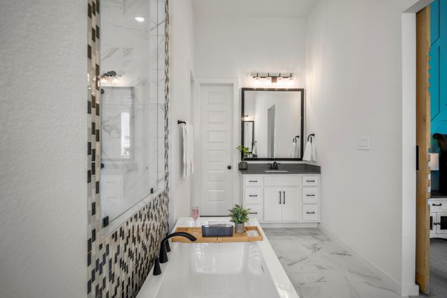 31303 Hastings Creek Lane, Fulshear, TX 77441