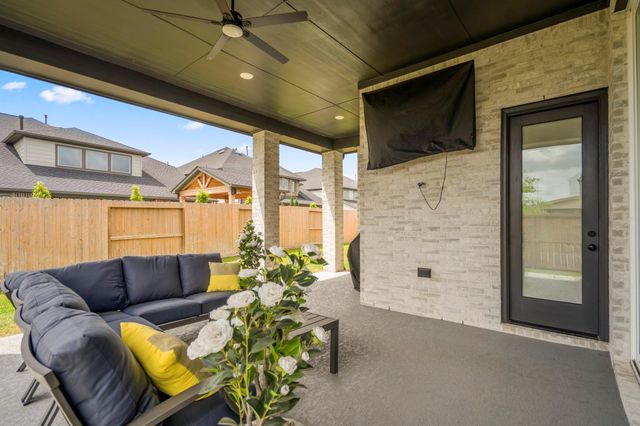 31303 Hastings Creek Lane, Fulshear, TX 77441