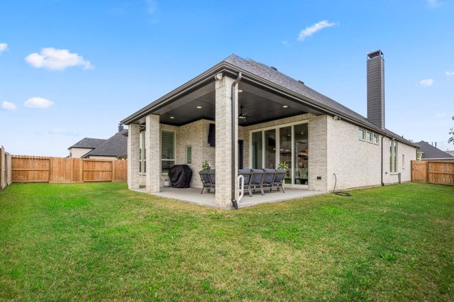 31303 Hastings Creek Lane, Fulshear, TX 77441