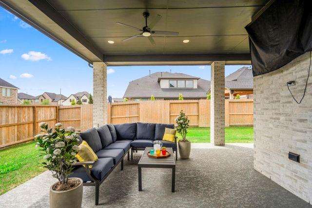 31303 Hastings Creek Lane, Fulshear, TX 77441