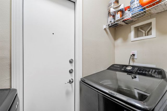 330 Las Colinas Boulevard E 232, Irving, TX 75039