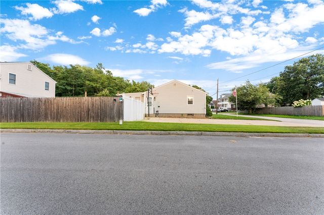 50 Merrill Street, East Providence, RI 02914