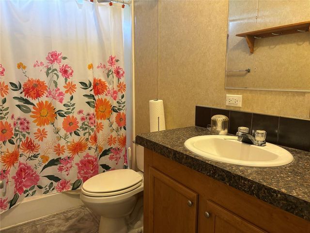 1916 SPRING AVENUE, Oviedo, FL 32765