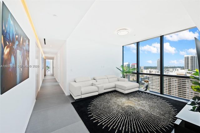 2000 S Ocean Drive 25A, Hallandale Beach, FL 33009