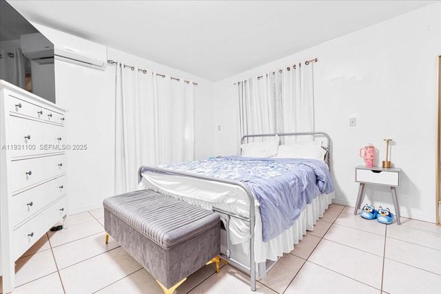 317 W 36th St 317, Hialeah, FL 33012