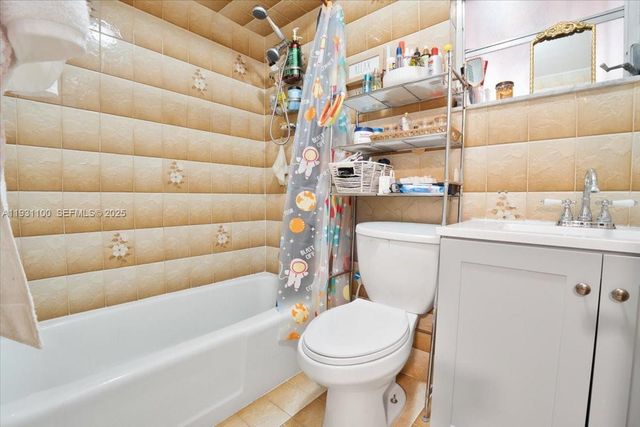 317 W 36th St 317, Hialeah, FL 33012