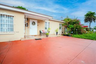 317 W 36th St 317, Hialeah, FL 33012