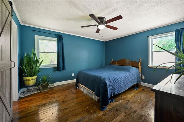 201 20th Avenue, Greenwood, MO 64034