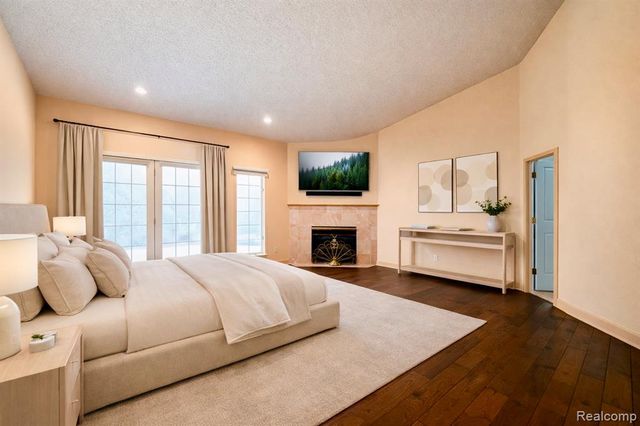 47343 Rail Drive, Shelby Twp, MI 48315