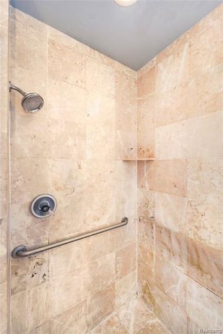 47343 Rail Drive, Shelby Twp, MI 48315