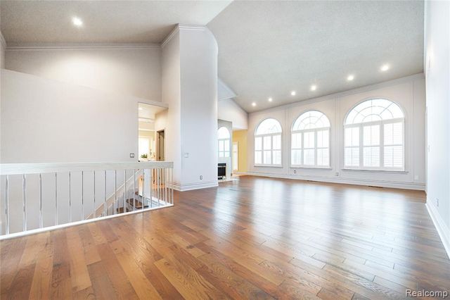 47343 Rail Drive, Shelby Twp, MI 48315