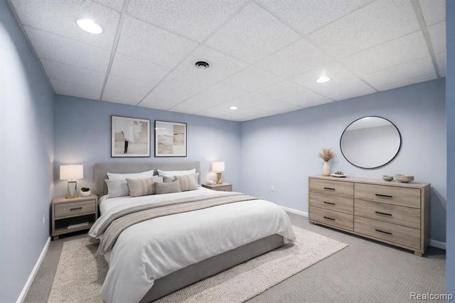 47343 Rail Drive, Shelby Twp, MI 48315