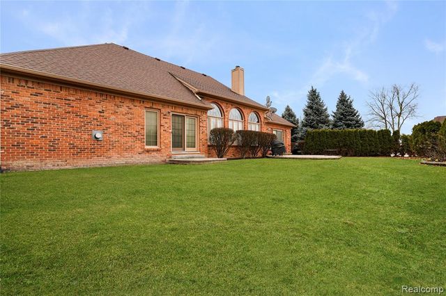 47343 Rail Drive, Shelby Twp, MI 48315