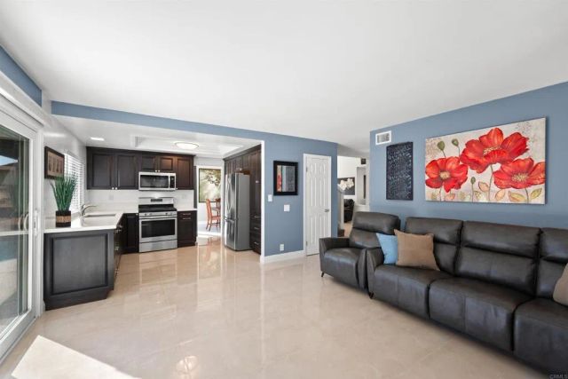 453 Hidden Vista Drive, Chula Vista, CA 91910