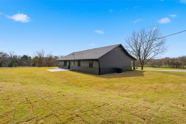 2303 Pilgrim Lane, Lorena, TX 76655