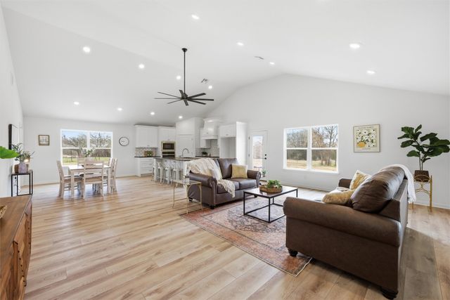 2303 Pilgrim Lane, Lorena, TX 76655