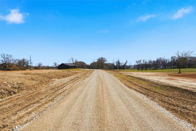 2303 Pilgrim Lane, Lorena, TX 76655