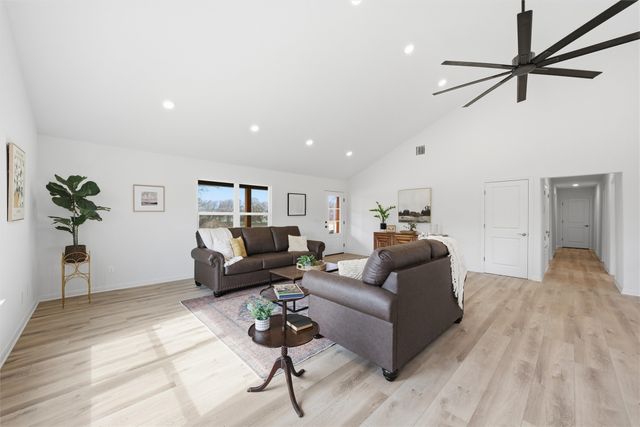 2303 Pilgrim Lane, Lorena, TX 76655