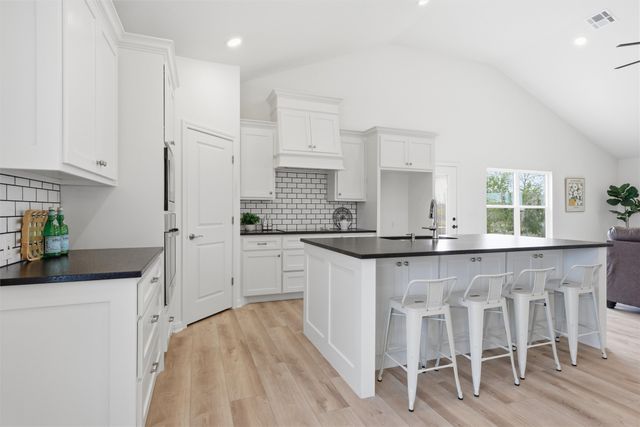 2303 Pilgrim Lane, Lorena, TX 76655