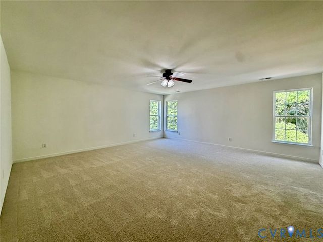 13806 Tobacco Bay Ct, Chester, VA 23836
