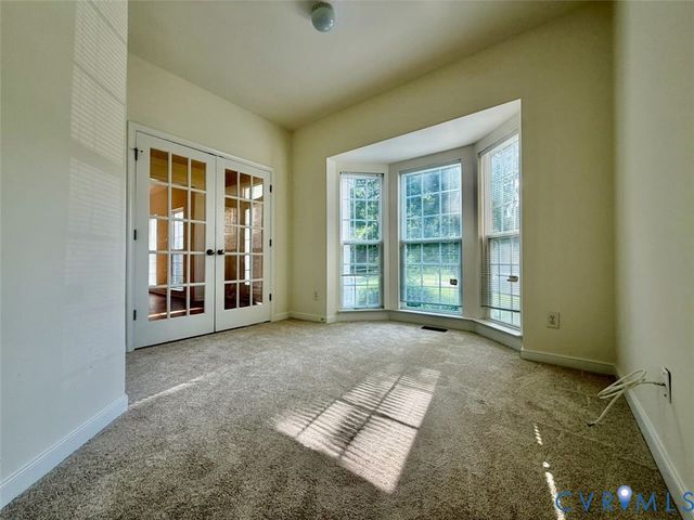 13806 Tobacco Bay Ct, Chester, VA 23836