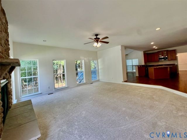 13806 Tobacco Bay Ct, Chester, VA 23836