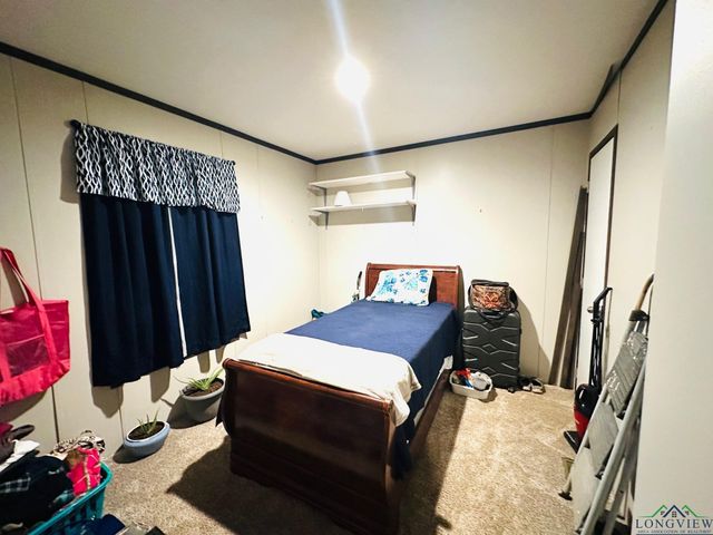 179 County Rd 3343, Omaha, TX 75571