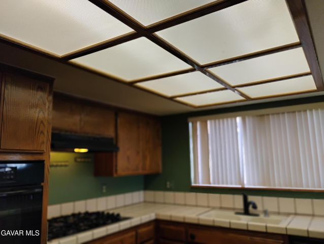 13205 W Avenue W, Pearblossom, CA 93553