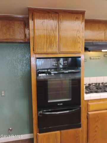 13205 W Avenue W, Pearblossom, CA 93553