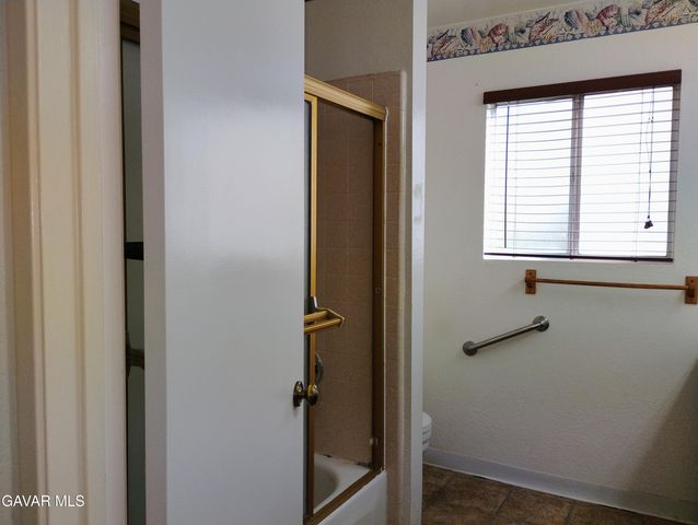 13205 W Avenue W, Pearblossom, CA 93553