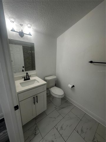 3902 N SUWANEE AVENUE, Tampa, FL 33603