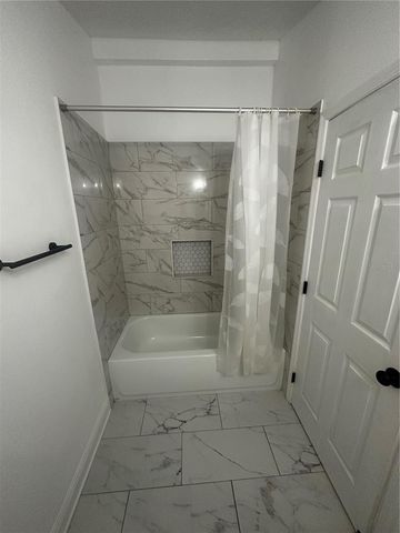 3902 N SUWANEE AVENUE, Tampa, FL 33603