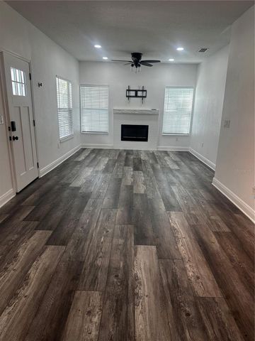 3902 N SUWANEE AVENUE, Tampa, FL 33603