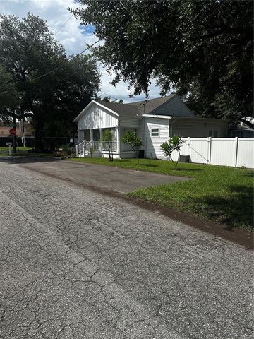 3902 N SUWANEE AVENUE, Tampa, FL 33603