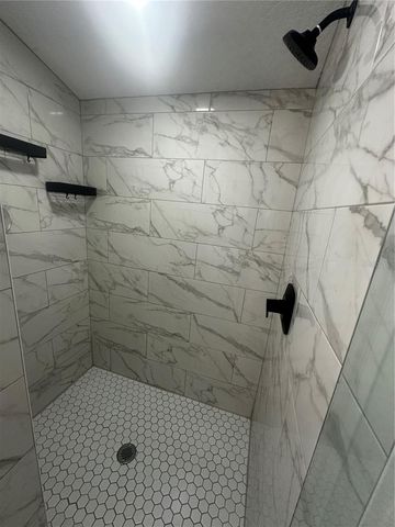 3902 N SUWANEE AVENUE, Tampa, FL 33603