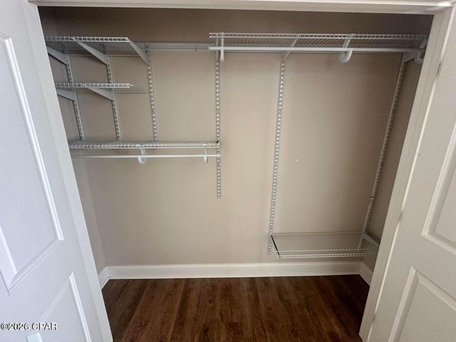 7426 Berry Drive, Grand Ridge, FL 32442