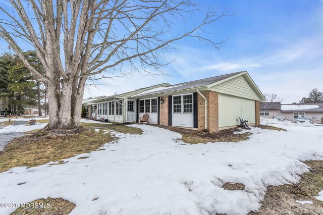 51D Edinburgh Lane, Manchester, NJ 08759