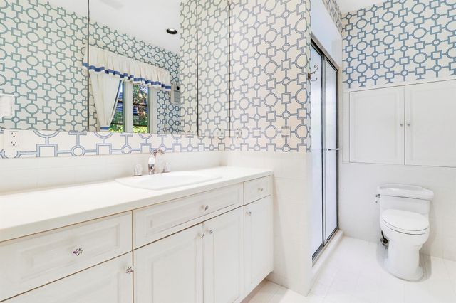 7107 SE Golfhouse Drive, Hobe Sound, FL 33455