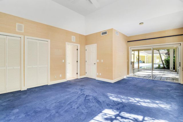 7107 SE Golfhouse Drive, Hobe Sound, FL 33455