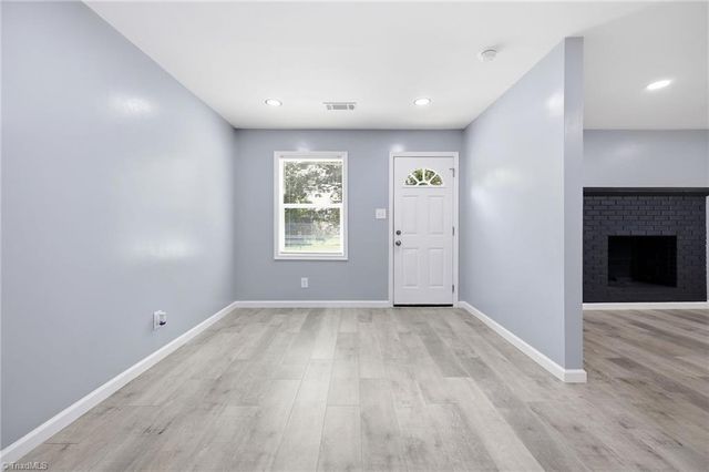 1136 Montlieu Avenue, High Point, NC 27262