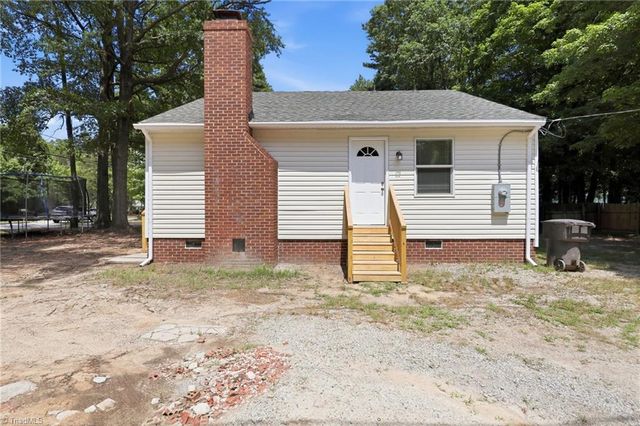 1136 Montlieu Avenue, High Point, NC 27262