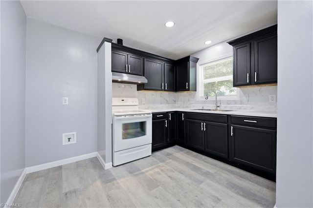 1136 Montlieu Avenue, High Point, NC 27262